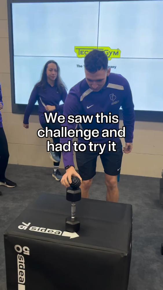 Dumbbell ⚽ Challenge