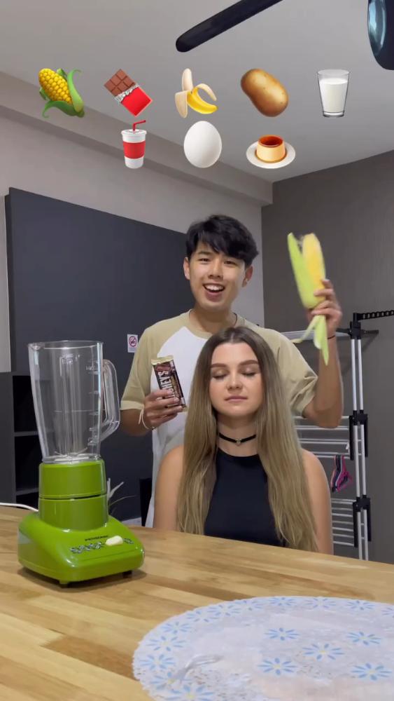 Left or Right ,Make a Drink